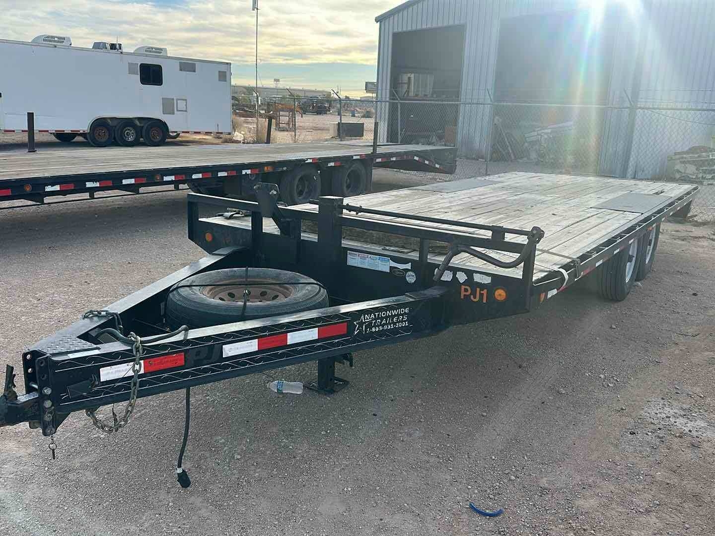 2017 PJ TRAILER 20' T/A TRAILER (A58214)