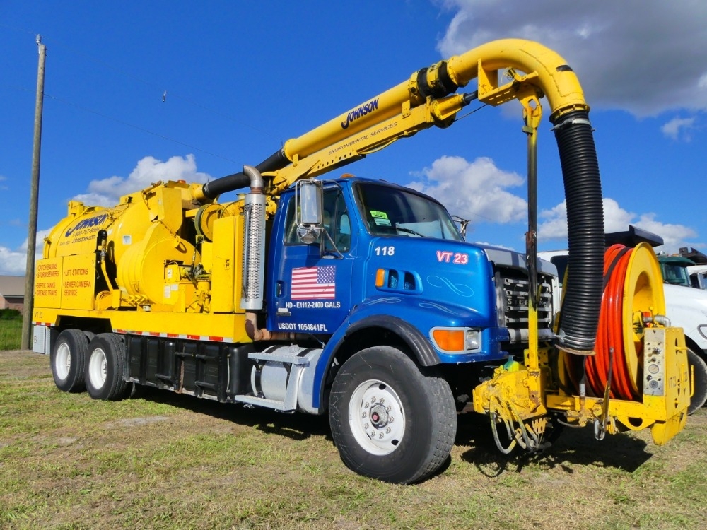 2007 Sterling Vac-Con (A53314)