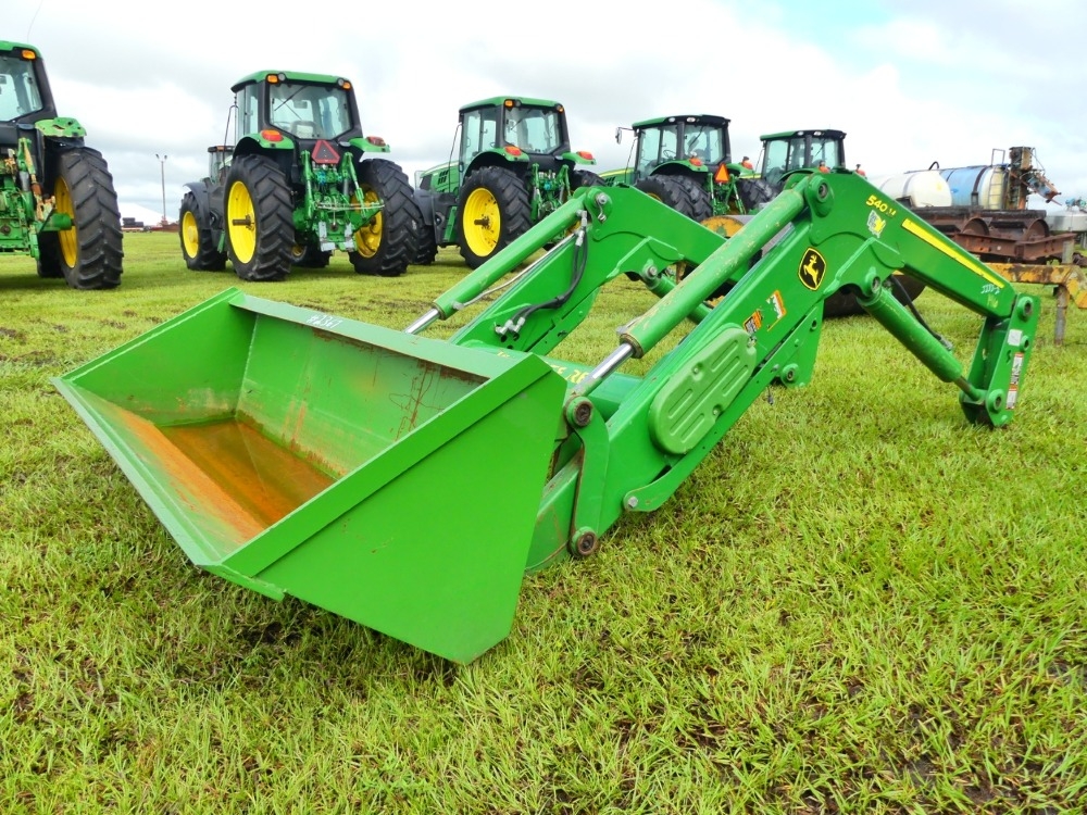 John Deere 540M Loader (A53314)