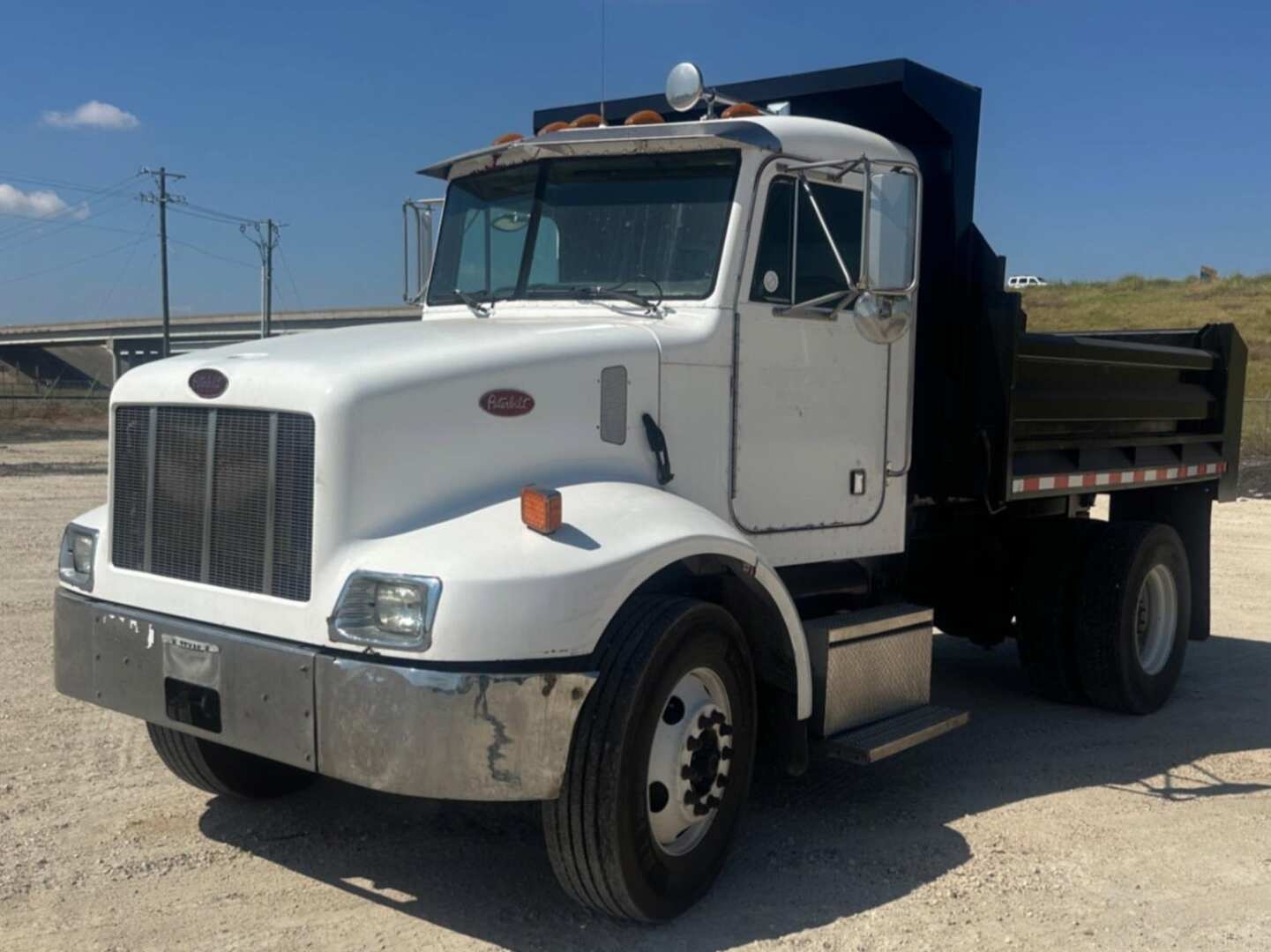 2003 PETERBILT 330 MINI DUMP TRUCK (A55745)