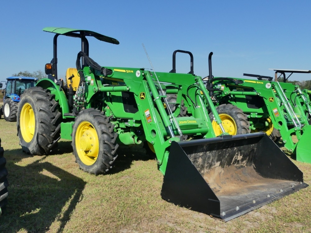 2022 John Deere 5055E (A53317)