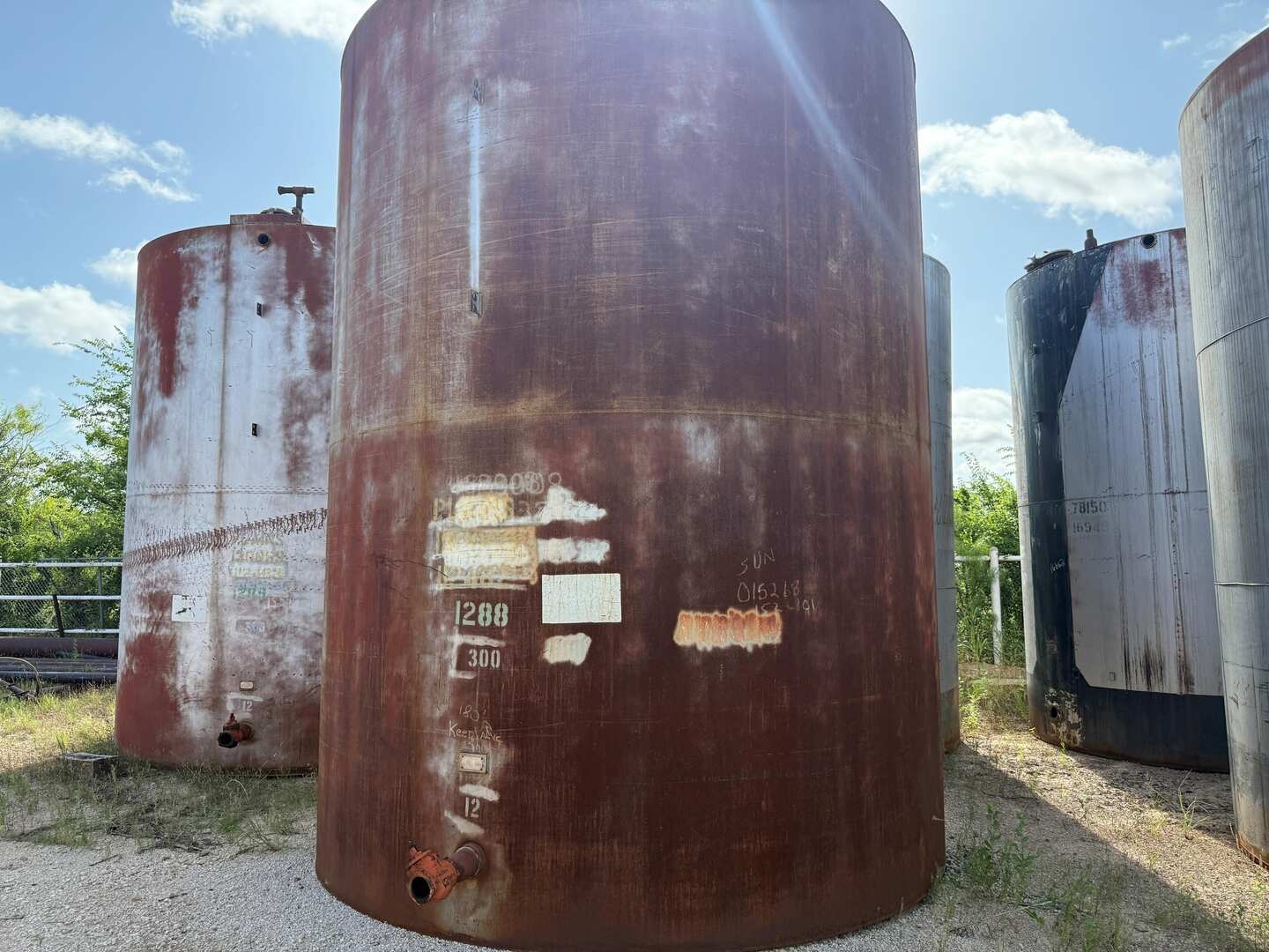 TANK (A48992)
