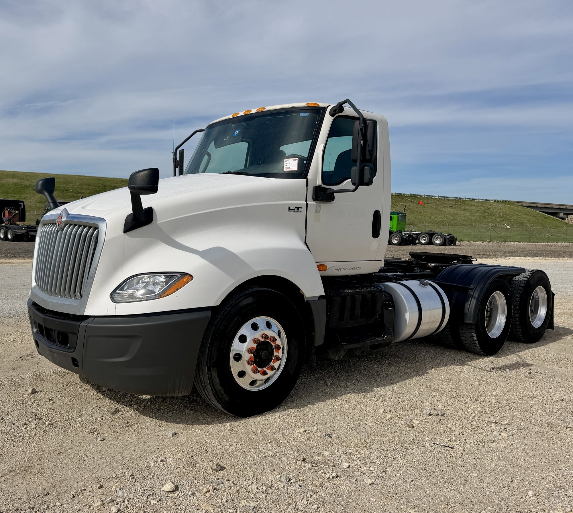 2018 INTERNATIONAL LT SERIES (A65643)