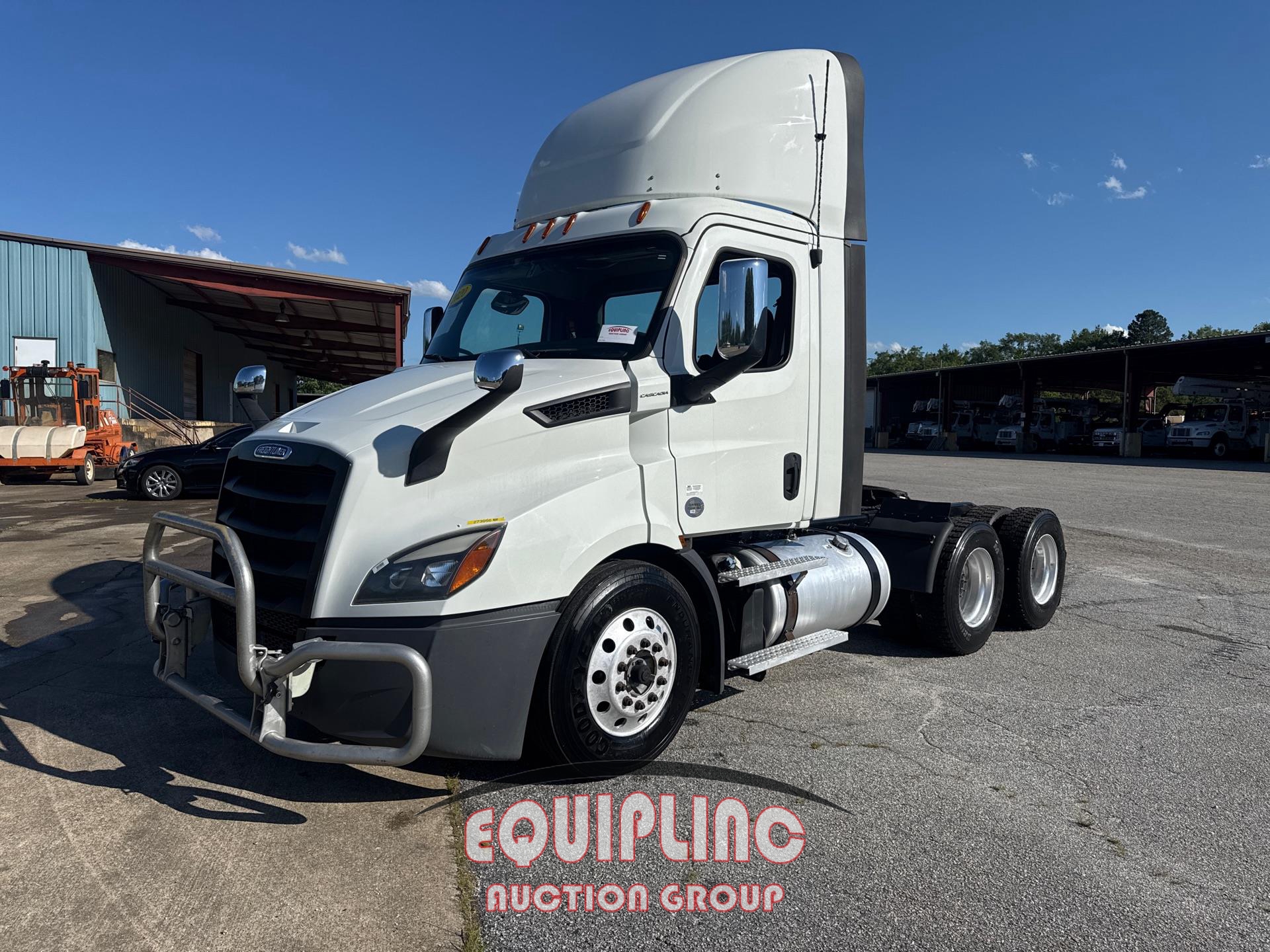 2020 FREIGHTLINER CASCADIA 126 TANDEM AXLE DAY CAB (A50046)