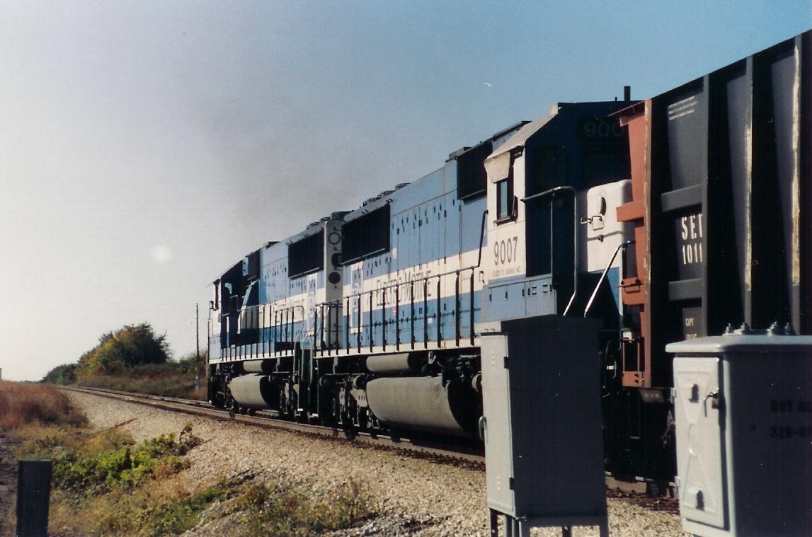 EMD Demos on KCS Grandview MO 10-11-92 a.jpg