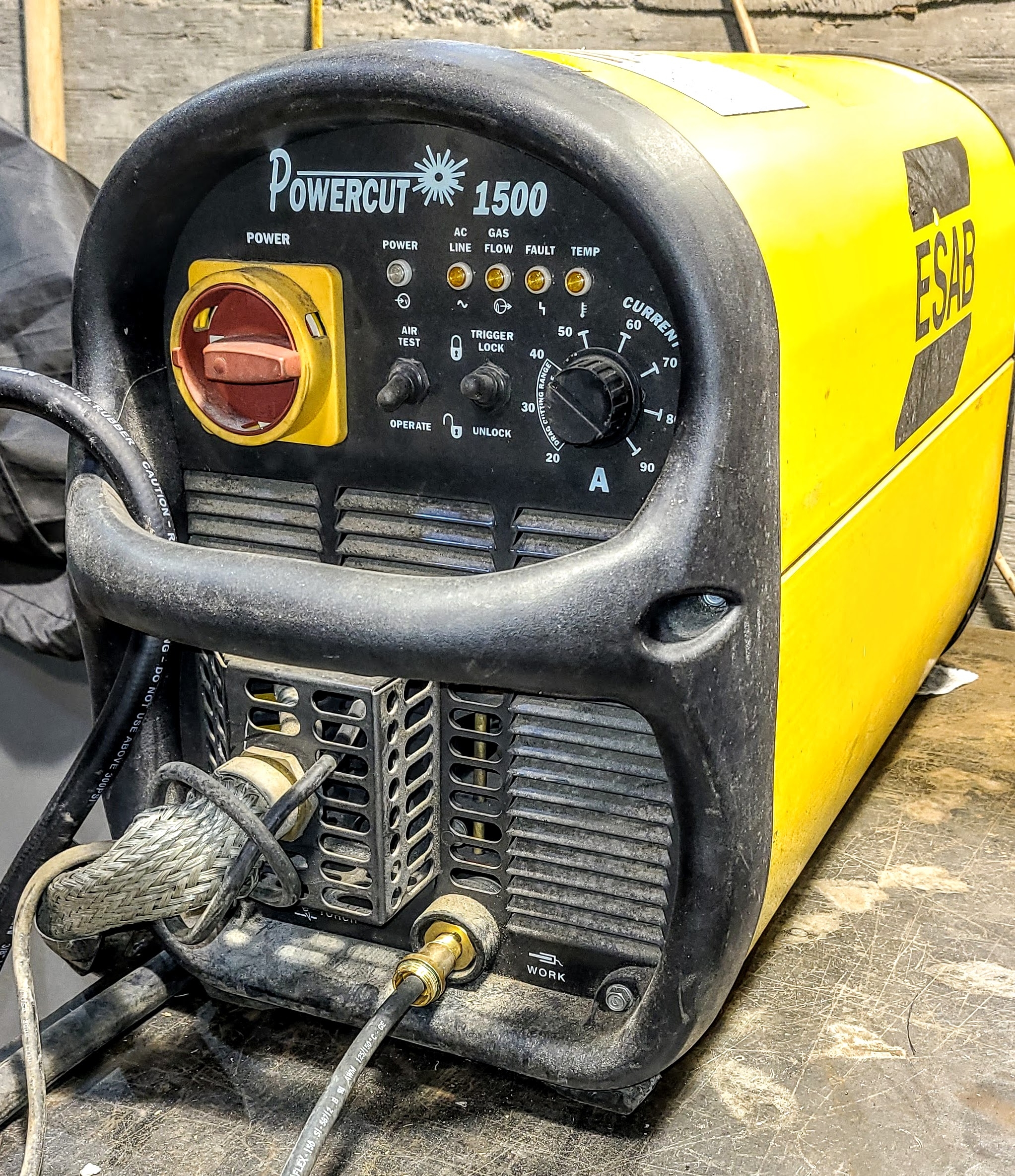 ESAB PC 1500.jpg