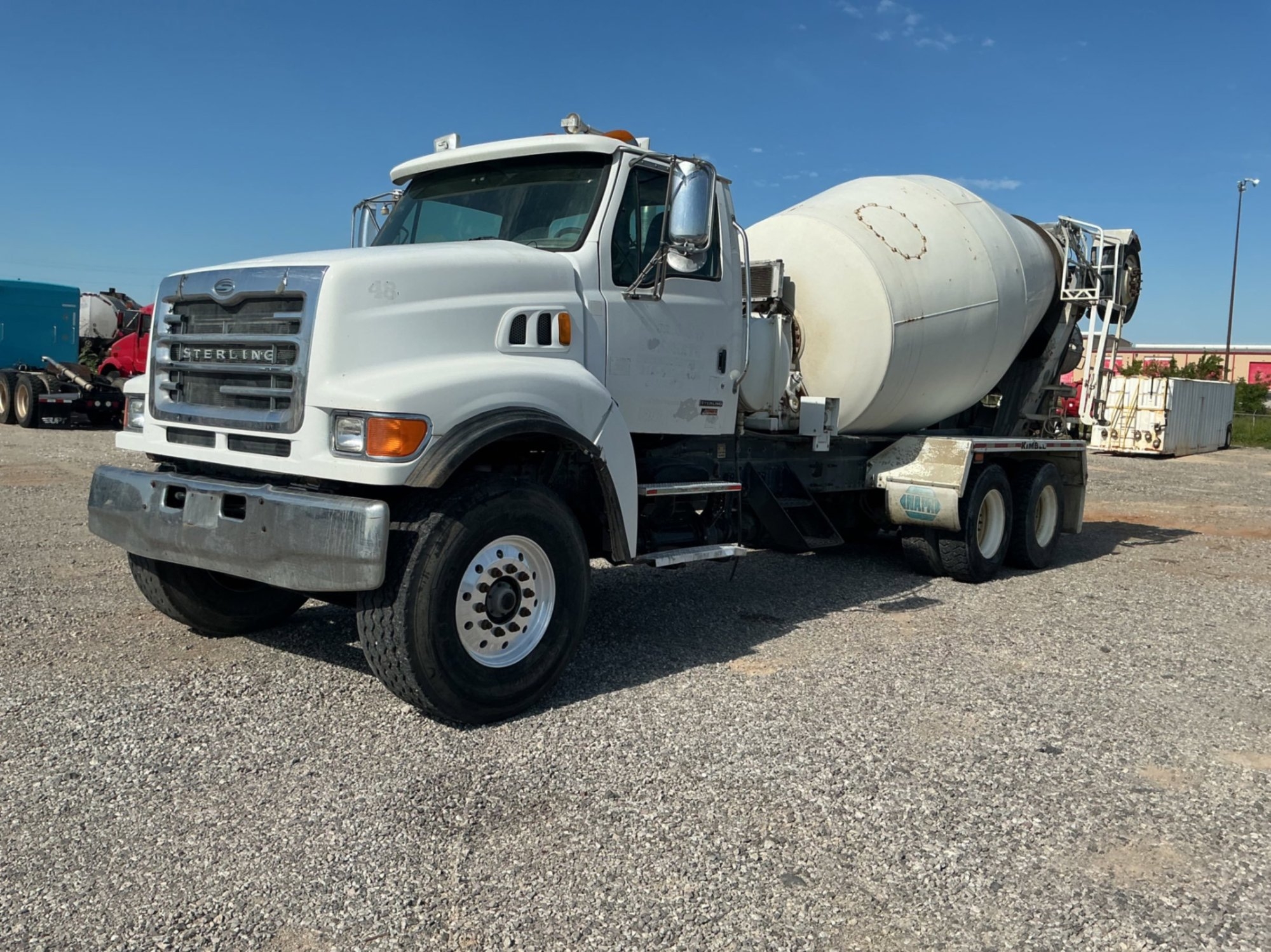 2005 STERLING LT8500 SERIES MIXER TRUCK (A50854)