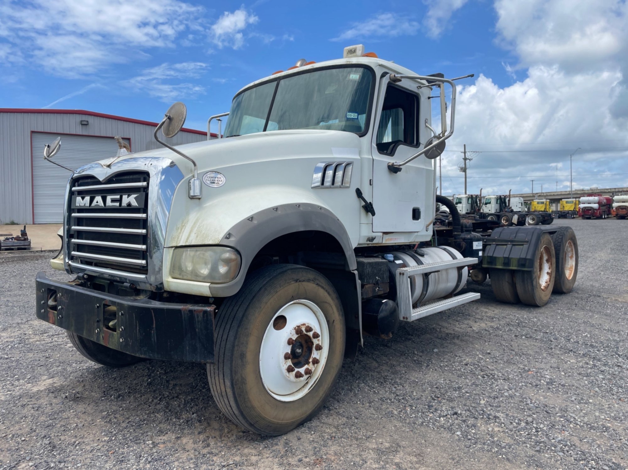 2015 MACK GU713 (INOPERABLE) (A50854)
