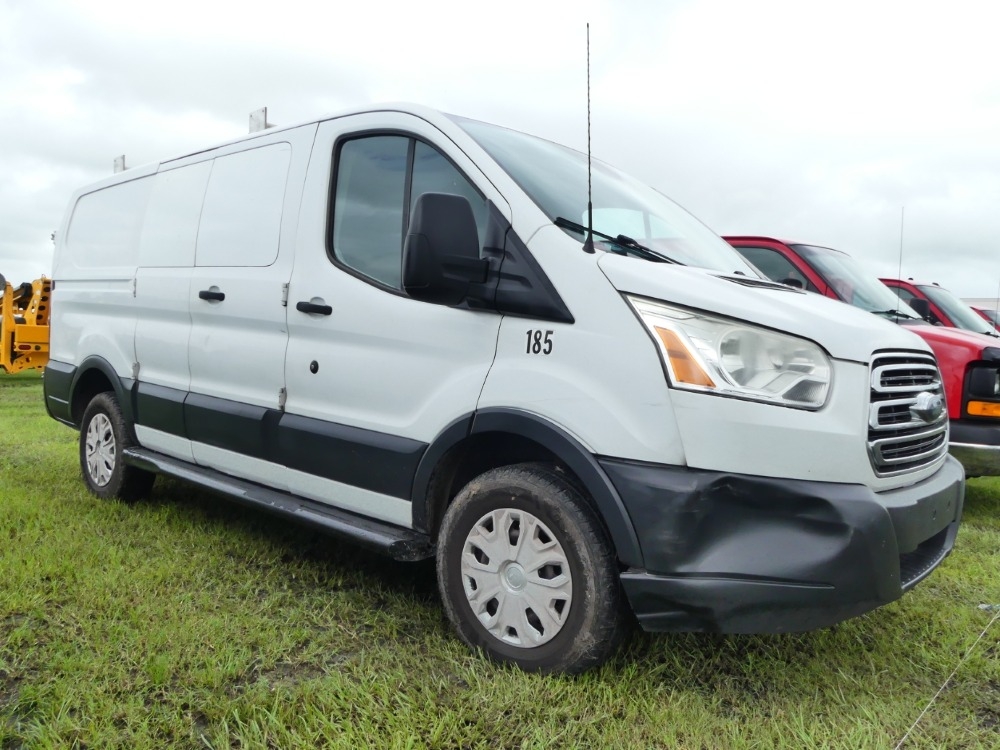 2017 Ford Transit 250 (A53314)