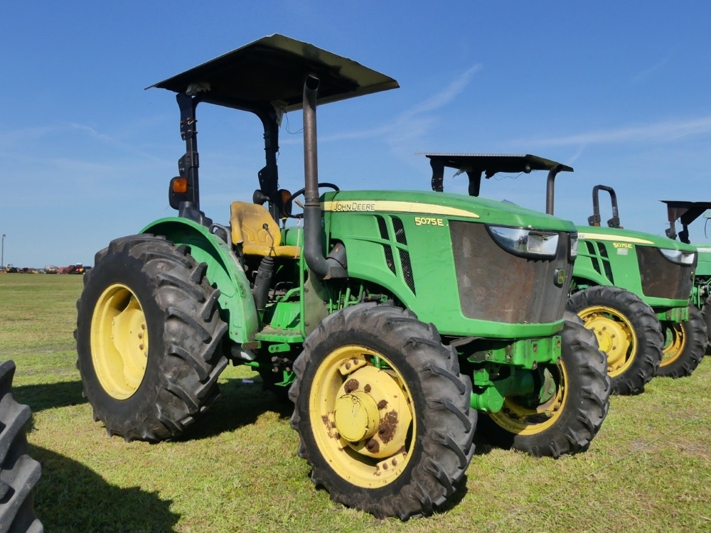 2017 John Deere 5075E (A57148)