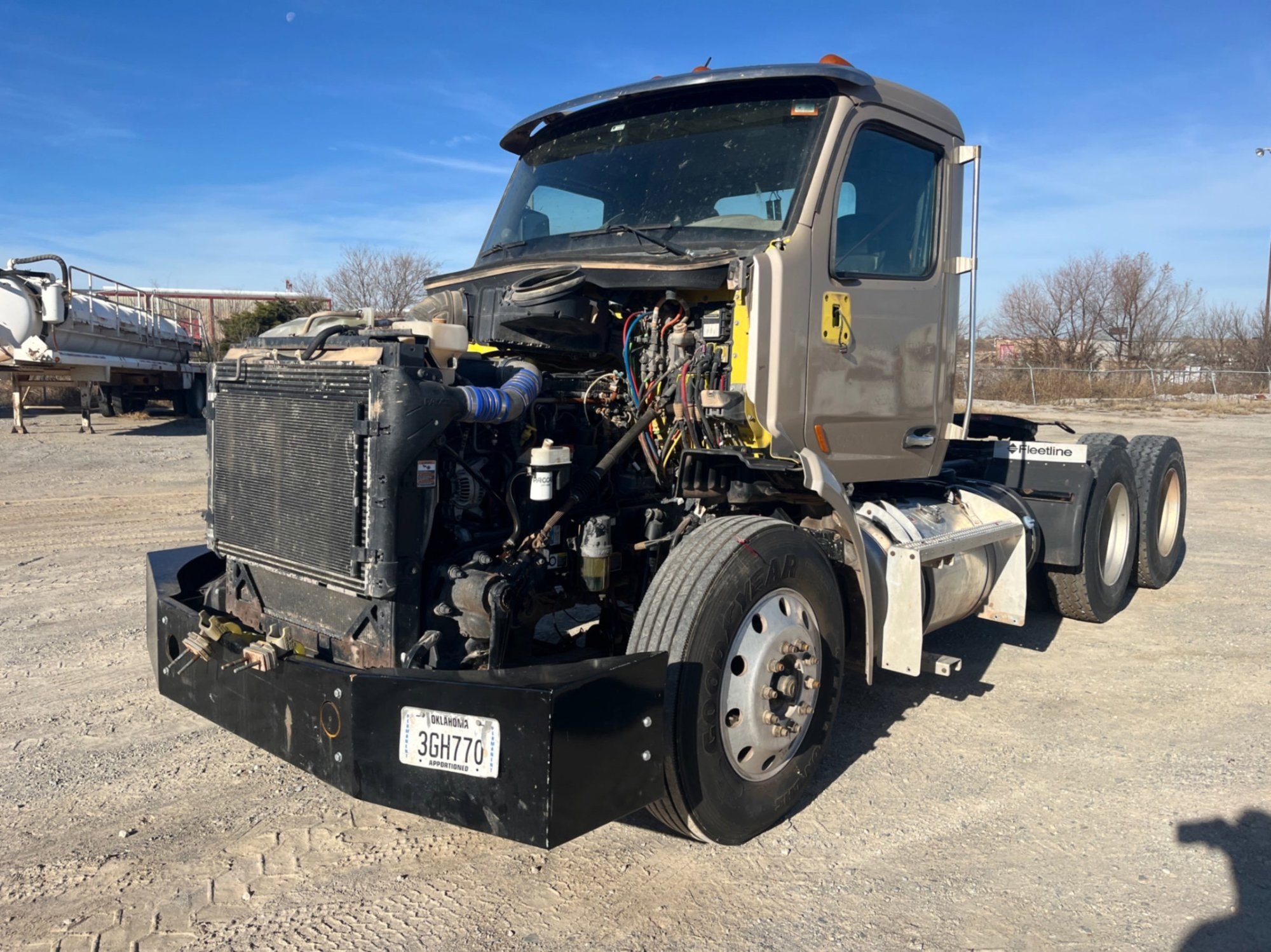 2018 PETERBILT 579 (INOPERABLE) (A58214)