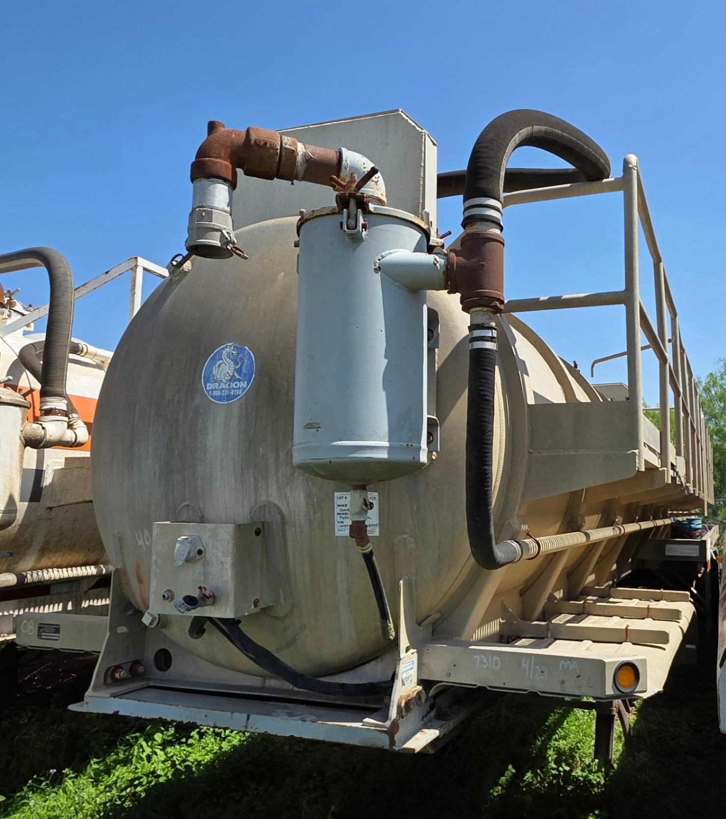 2008 DRAGON PNEUMATIC TRAILER (A58214)