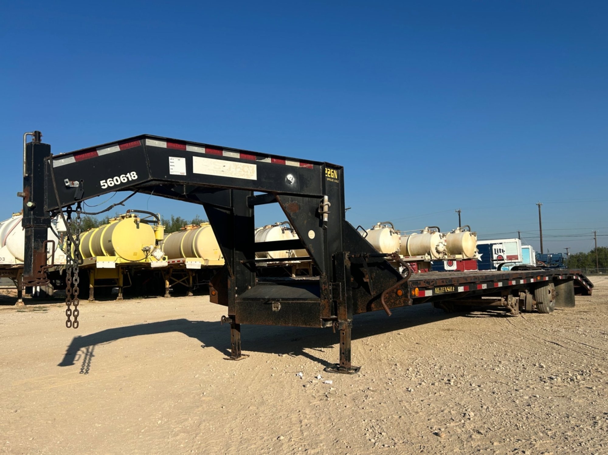 25 DUAL AXLE GOOSENECK TRAILER (A58214)