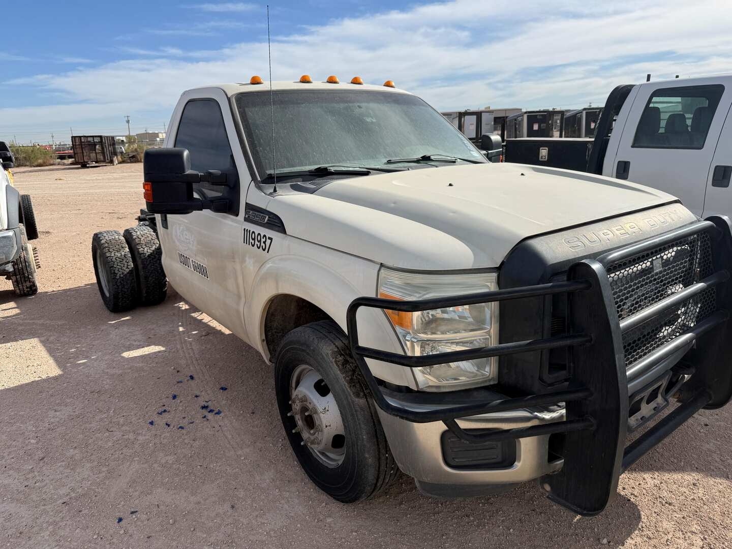 2014 FORD F-350 CAB & CHASSIS (A58214)