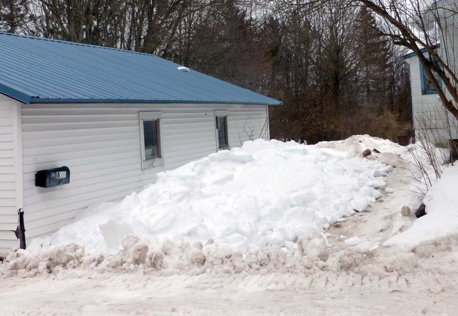 galssnow30161.jpg