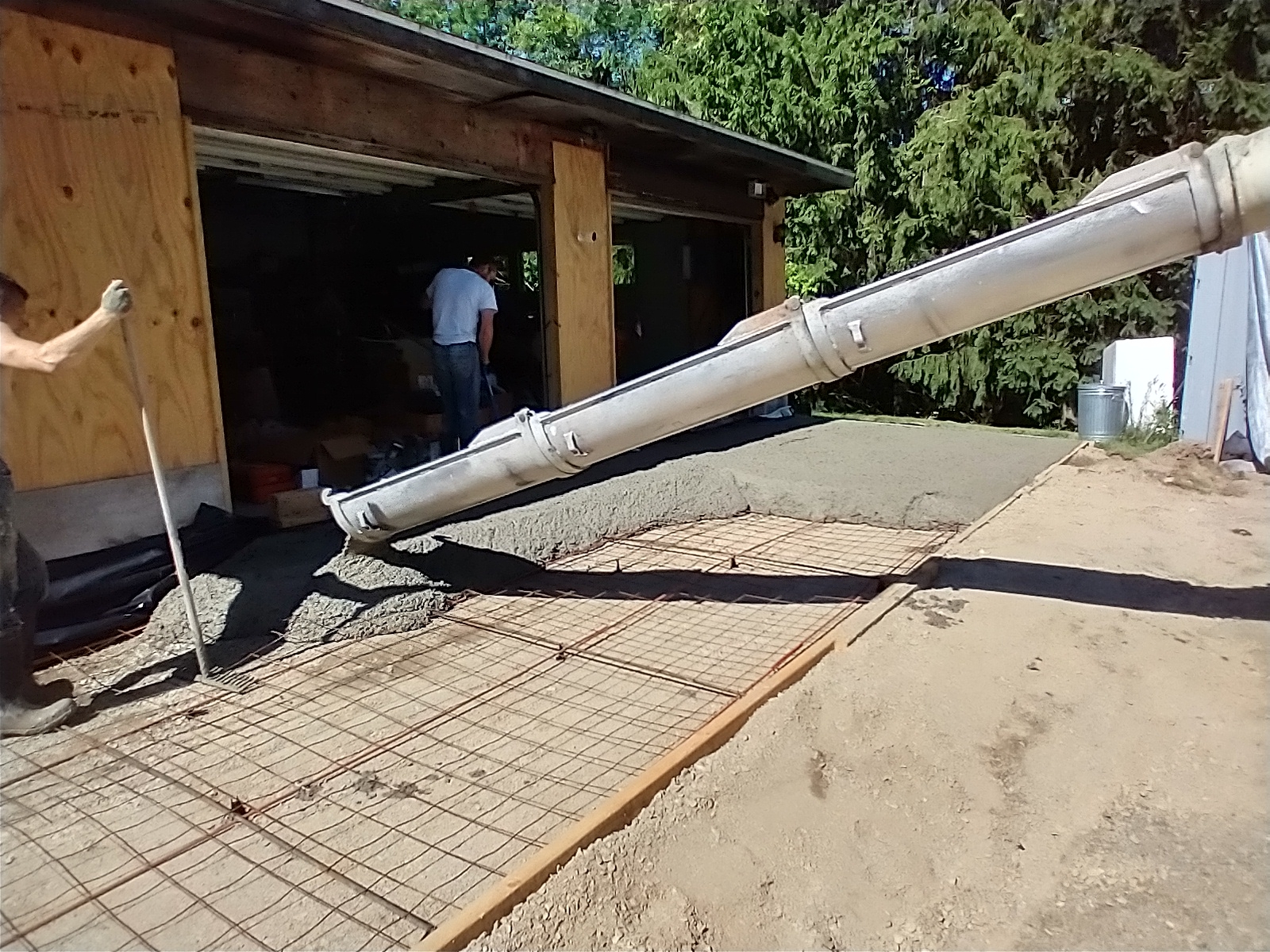 Garage ramp pour 6 23 2023 #4.jpg