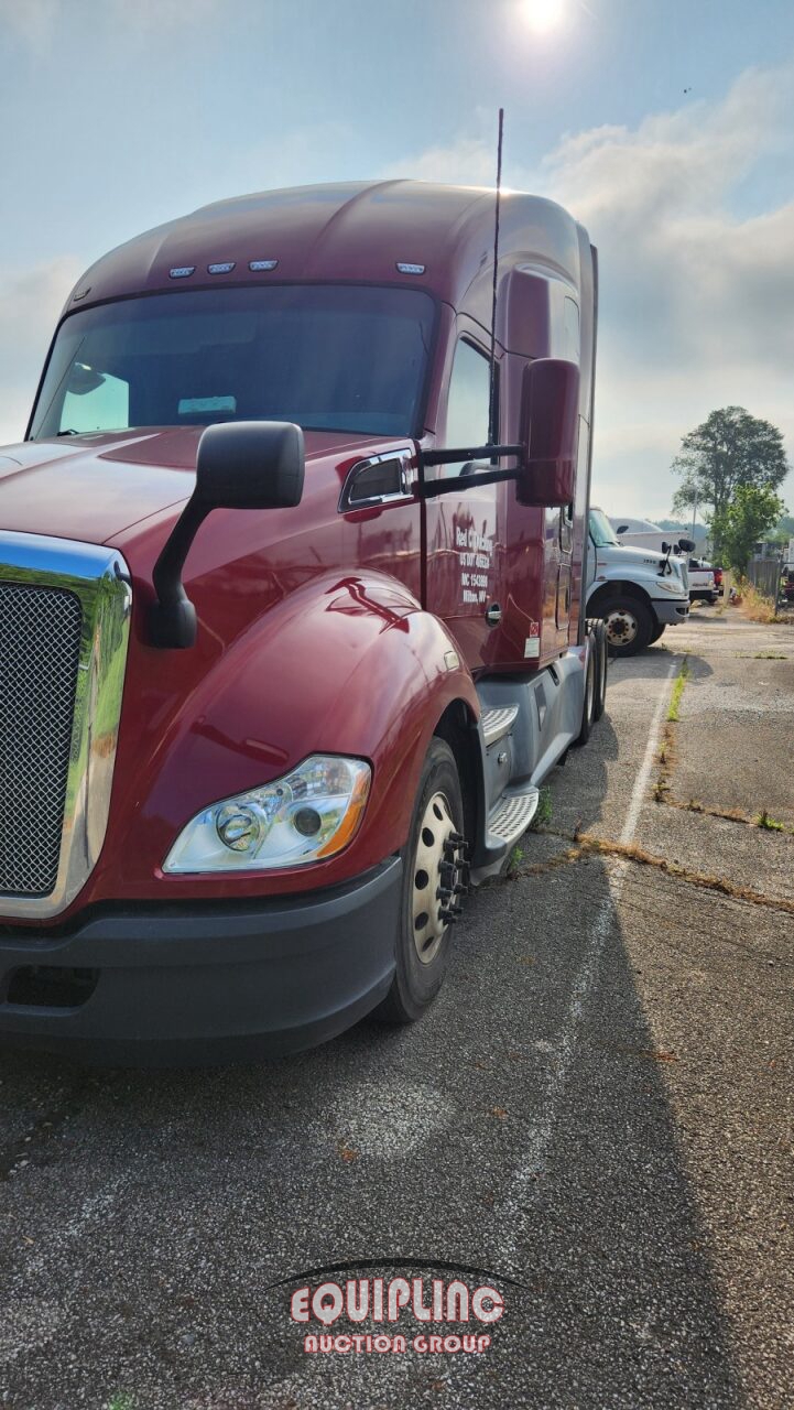 2019 KENWORTH T680 TANDEM AXLE SLEEPER (A51222)