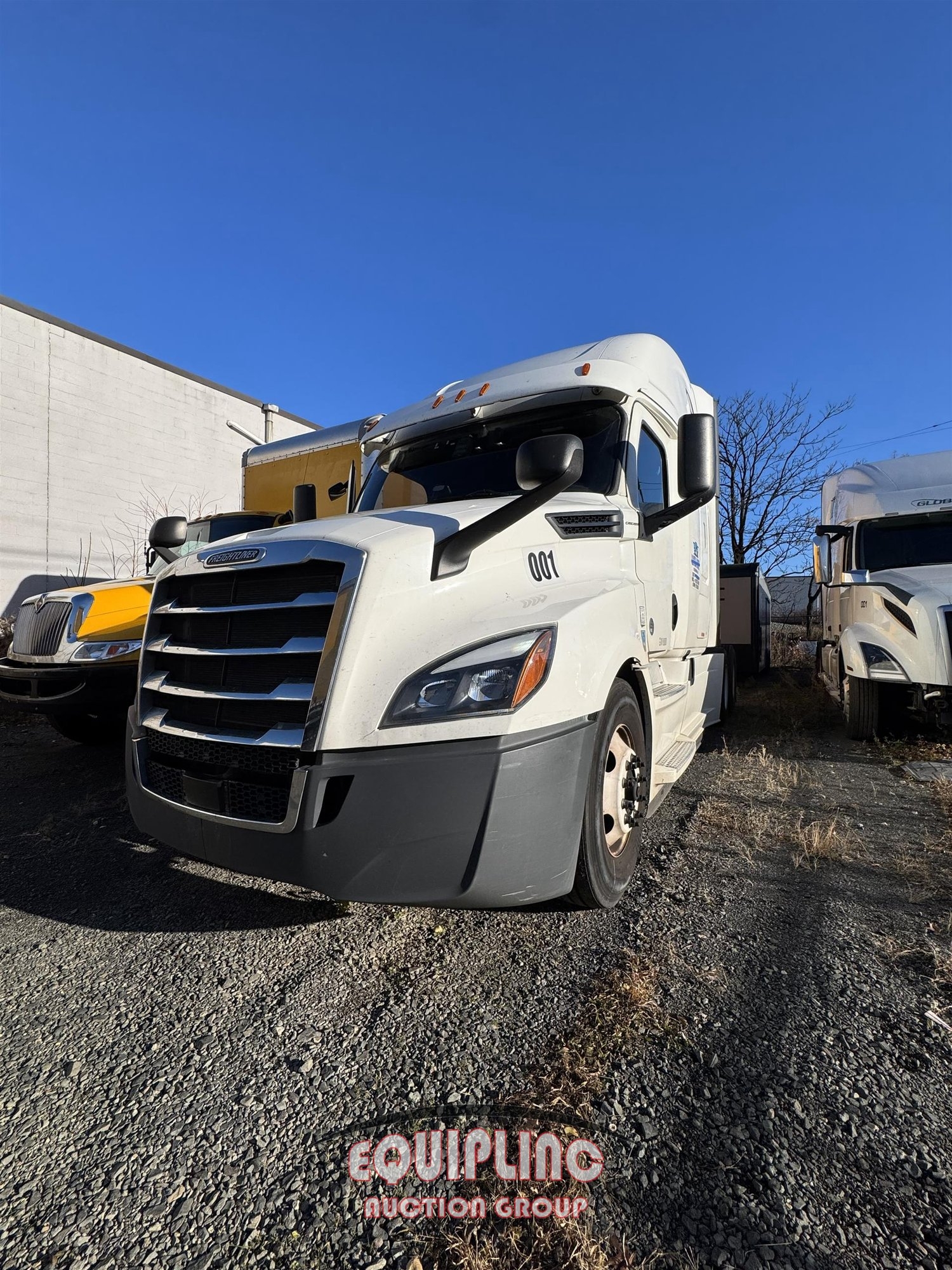 2020 FREIGHTLINER PT126SLP TANDEM AXLE SLEEPER TRUCK (A59575)