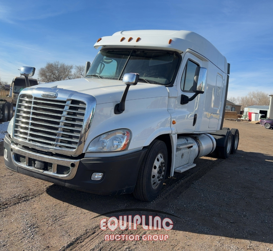 2019 FREIGHTLINER CASCADIA 6X4 T/A SLEEPER TRUCK TRACTOR (A59911)