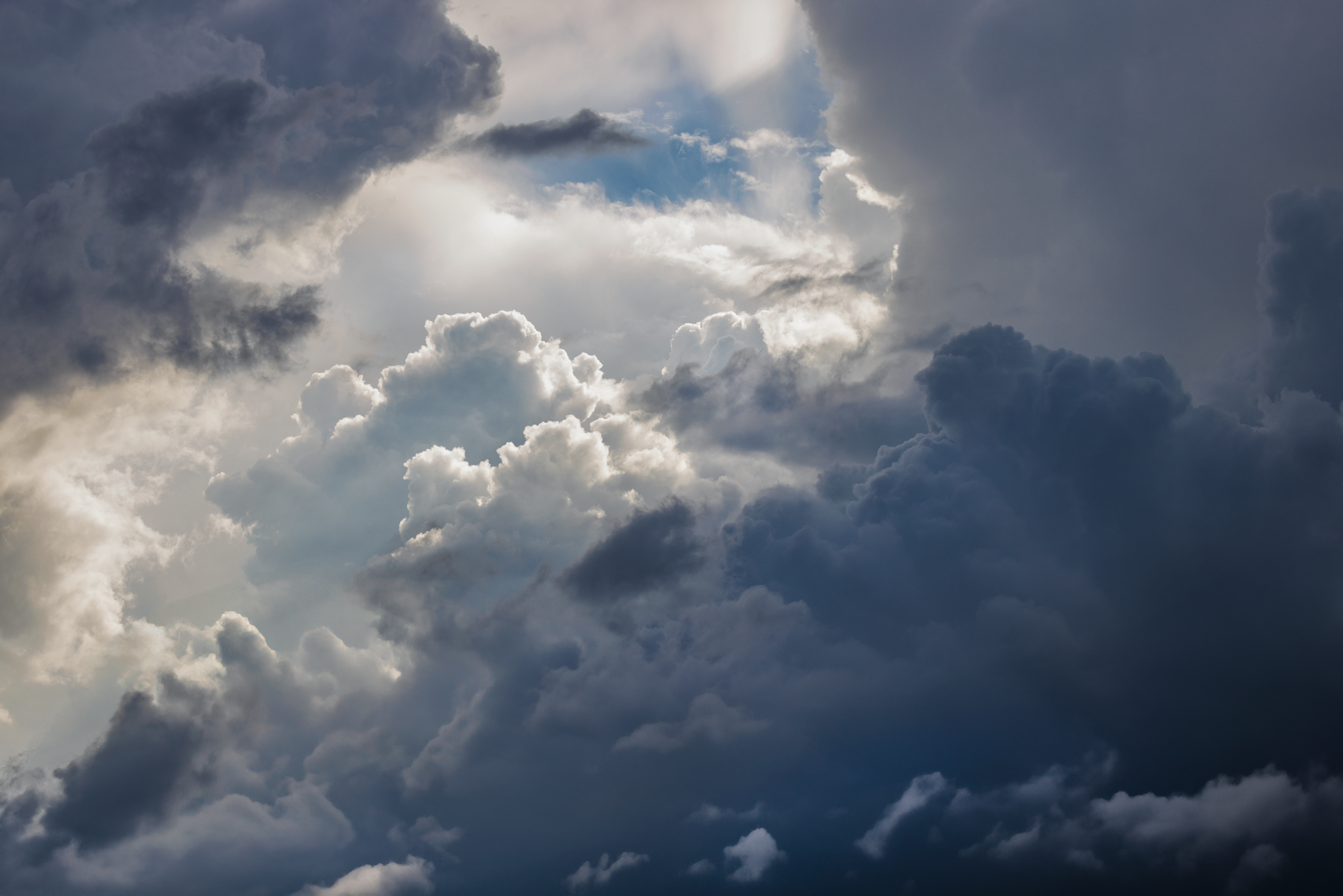 Hole in the storm clouds.png