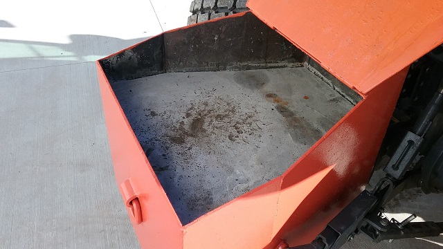 inside weight box.jpg