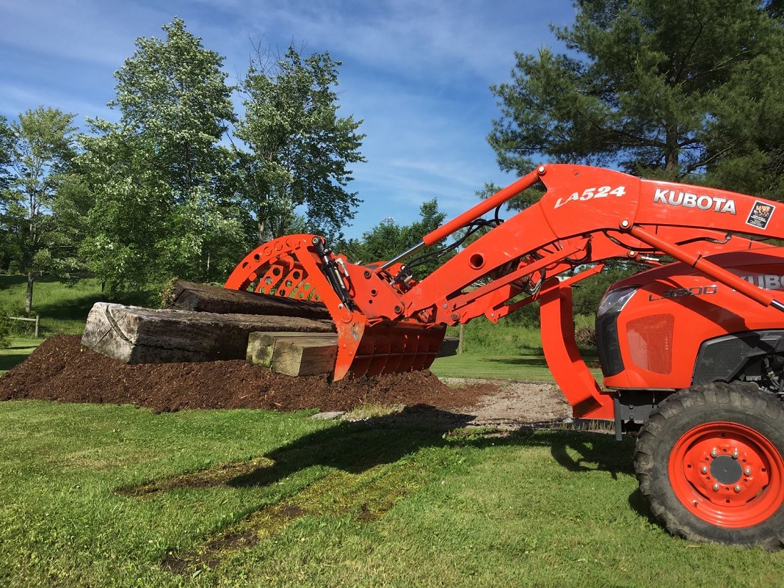 KubotaL3800 (2)s.jpg