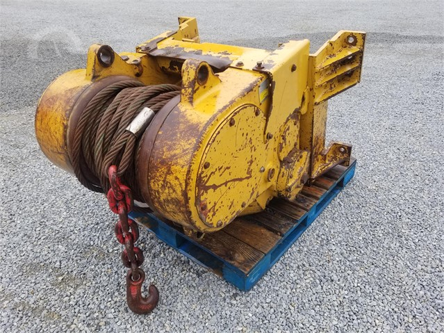 little winch.jpeg