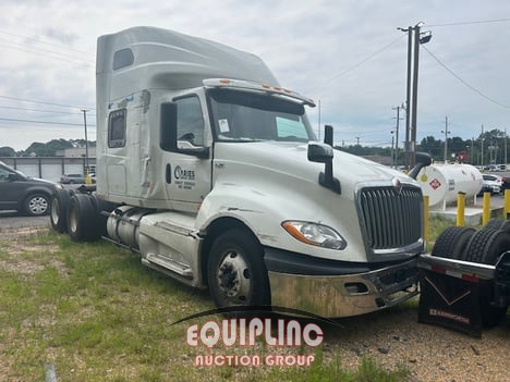 2019 INTERNATIONAL LT625 TANDEM AXLE SLEEPER (A45679)