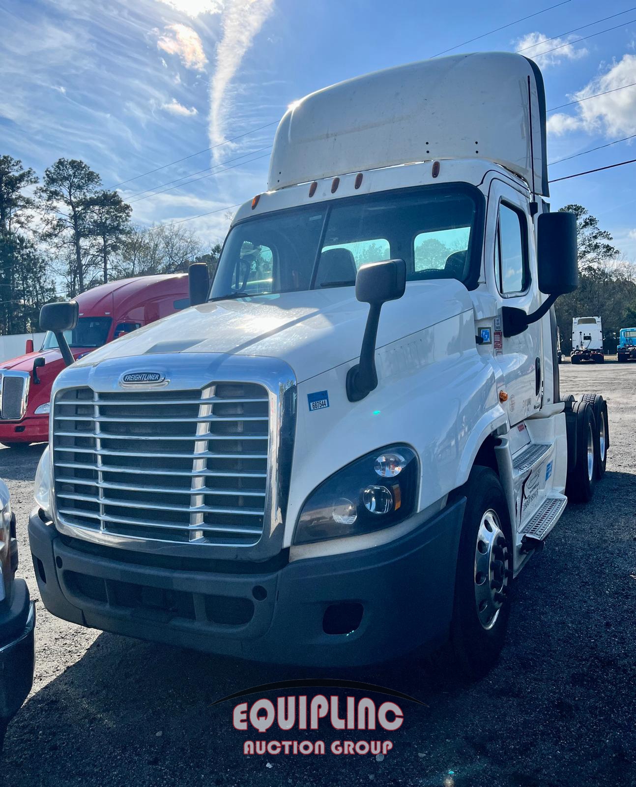2017 FREIGHTLINER CASCADIA DAY CAB (A59908)