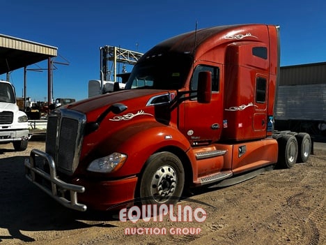 2019 KENWORTH T680 6X4 T/A SLEEPER TRUCK TRACTOR (A59912)
