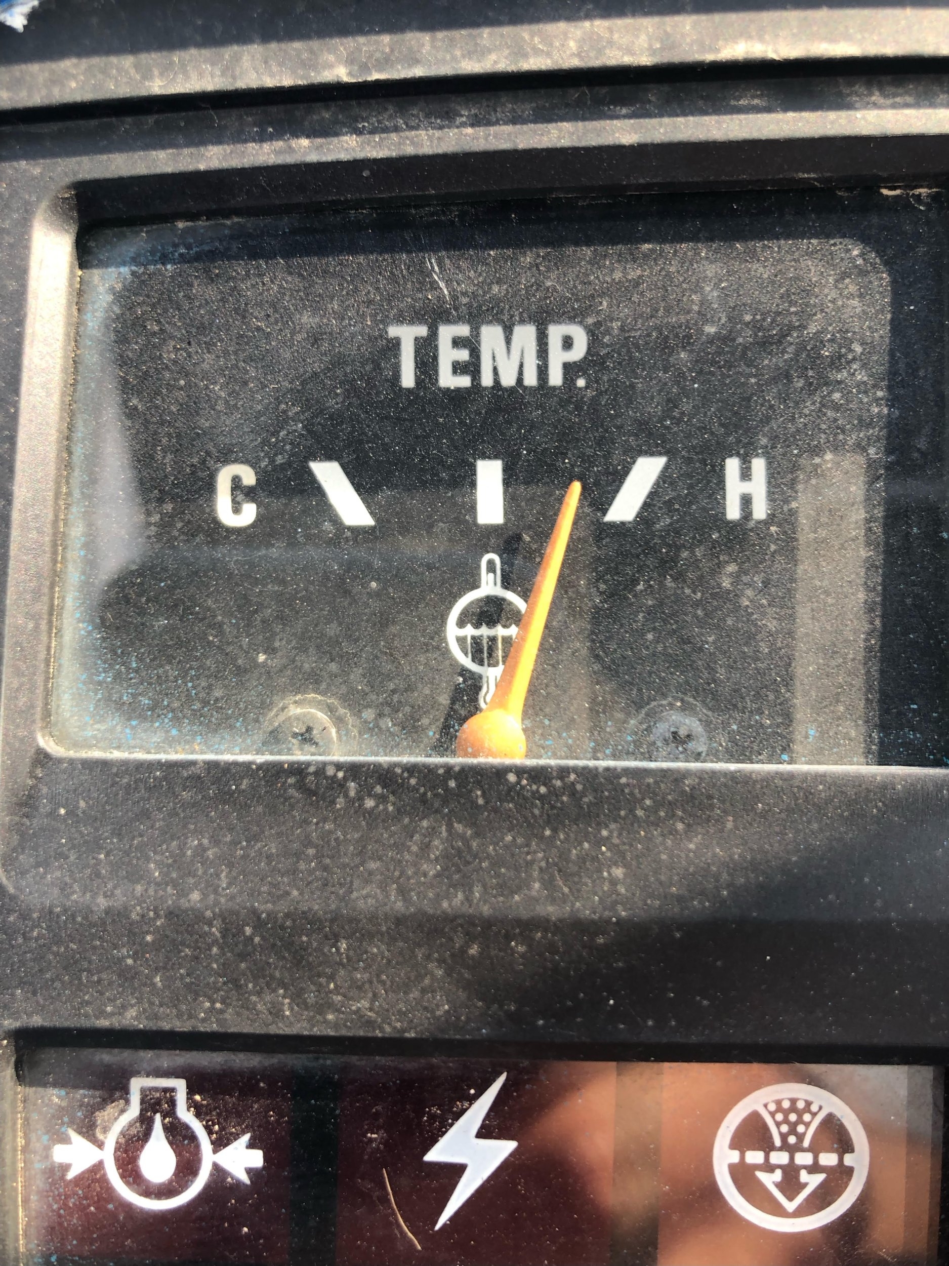 My Iseki tractor temperature while turning.jpg