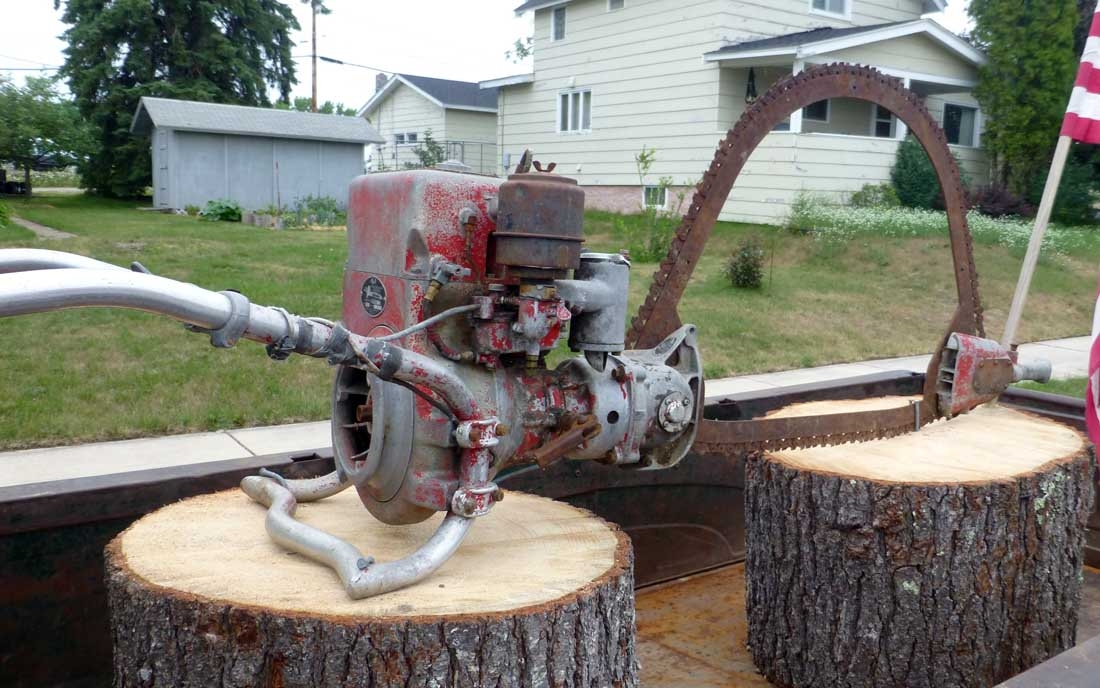 oldsaw0309.jpg oldsaw0309.jpg