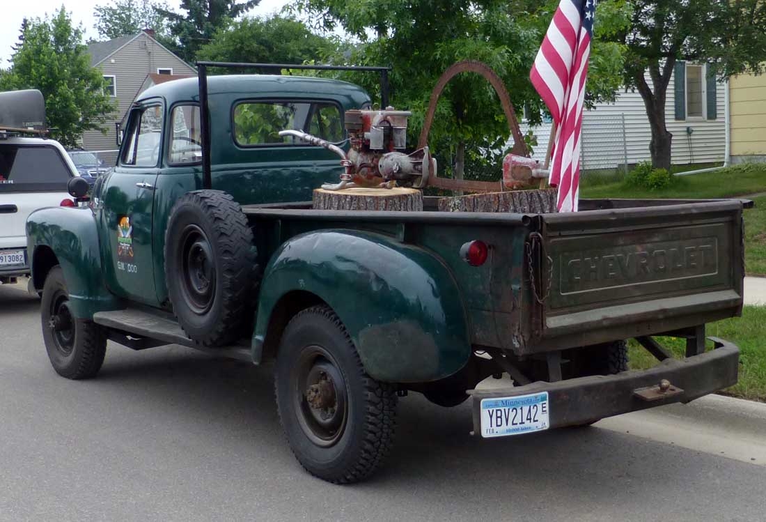 oldsaw308.jpg oldsaw308.jpg