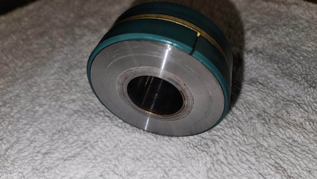 piston 1a.jpeg