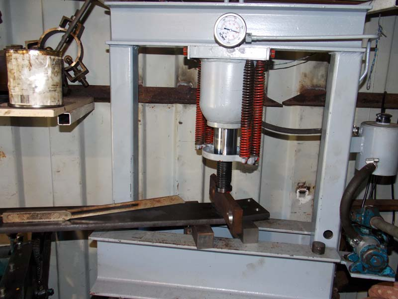 plate bending 16 tons.jpg