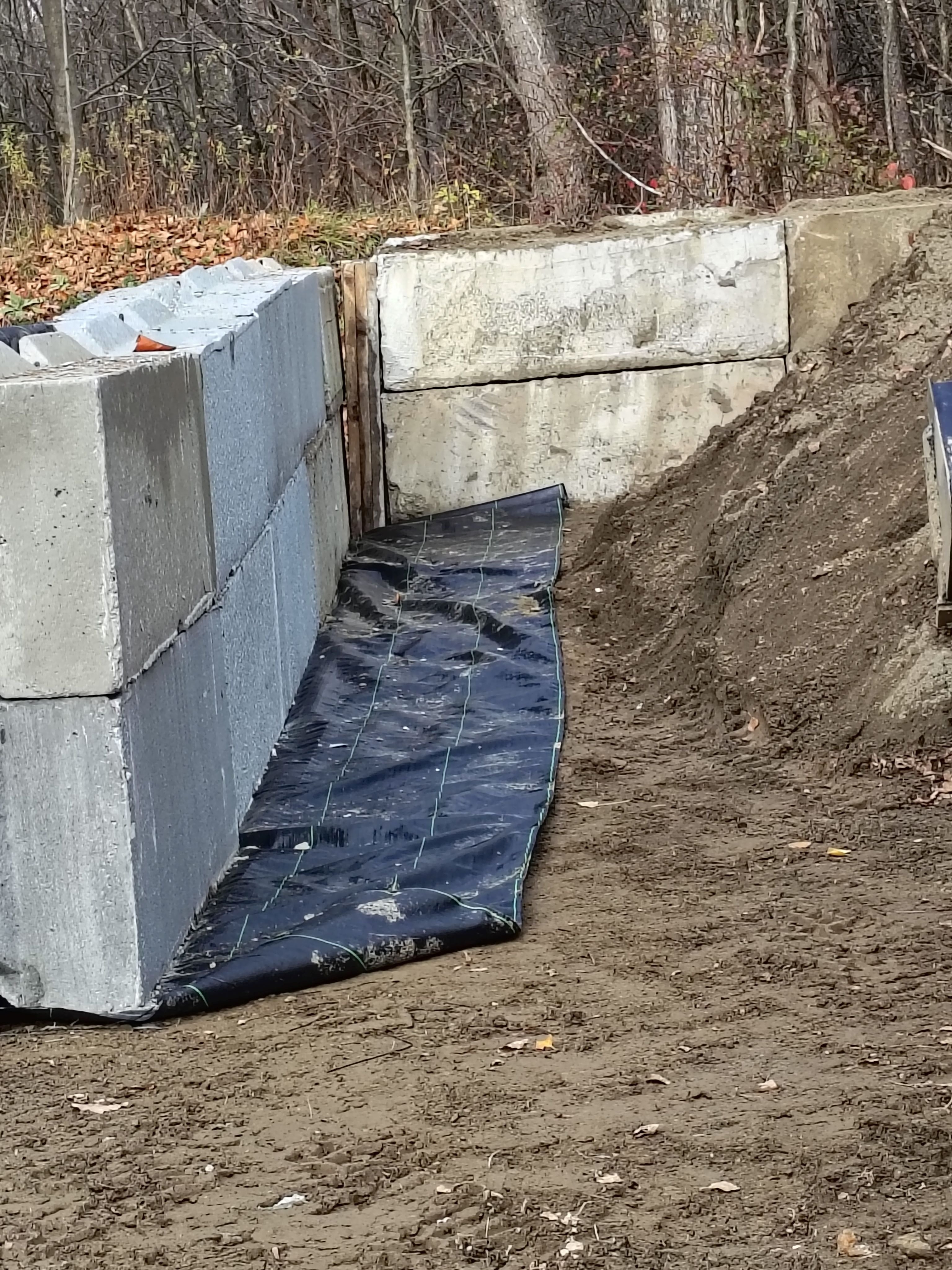 rebuilding left wall 2.jpg