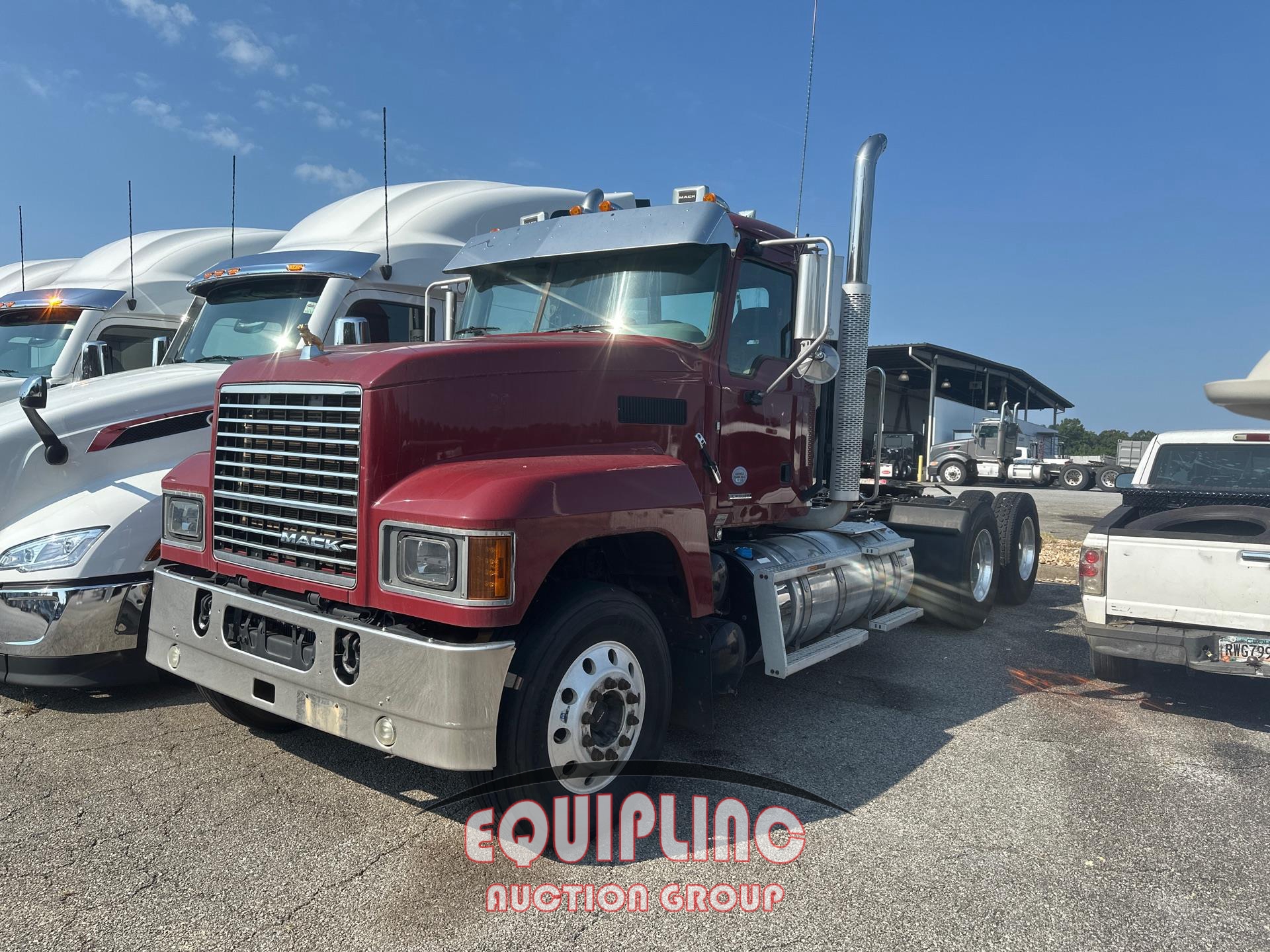2020 MACK PINNACLE DAY CAB (A53426)