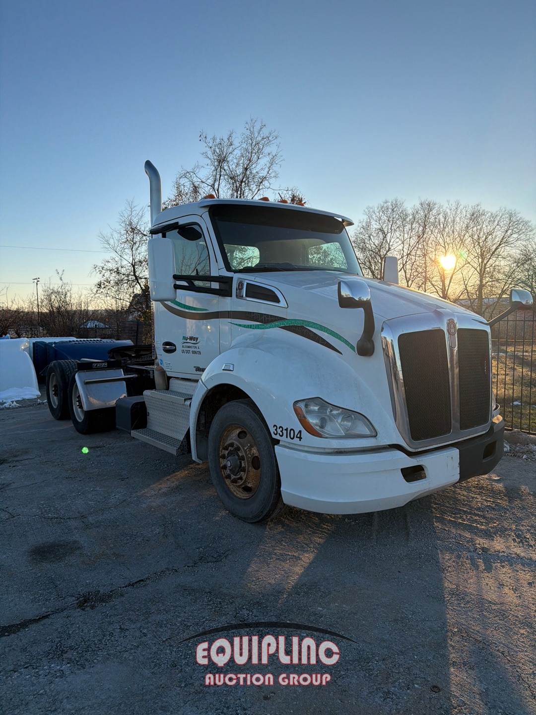 2016 KENWORTH T680 TANDEM AXLE DAY CAB (A59575)