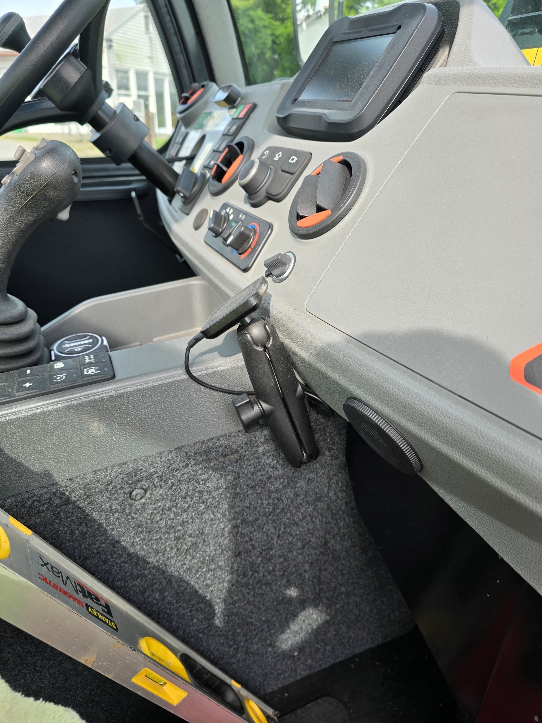 TCMount_01.jpg