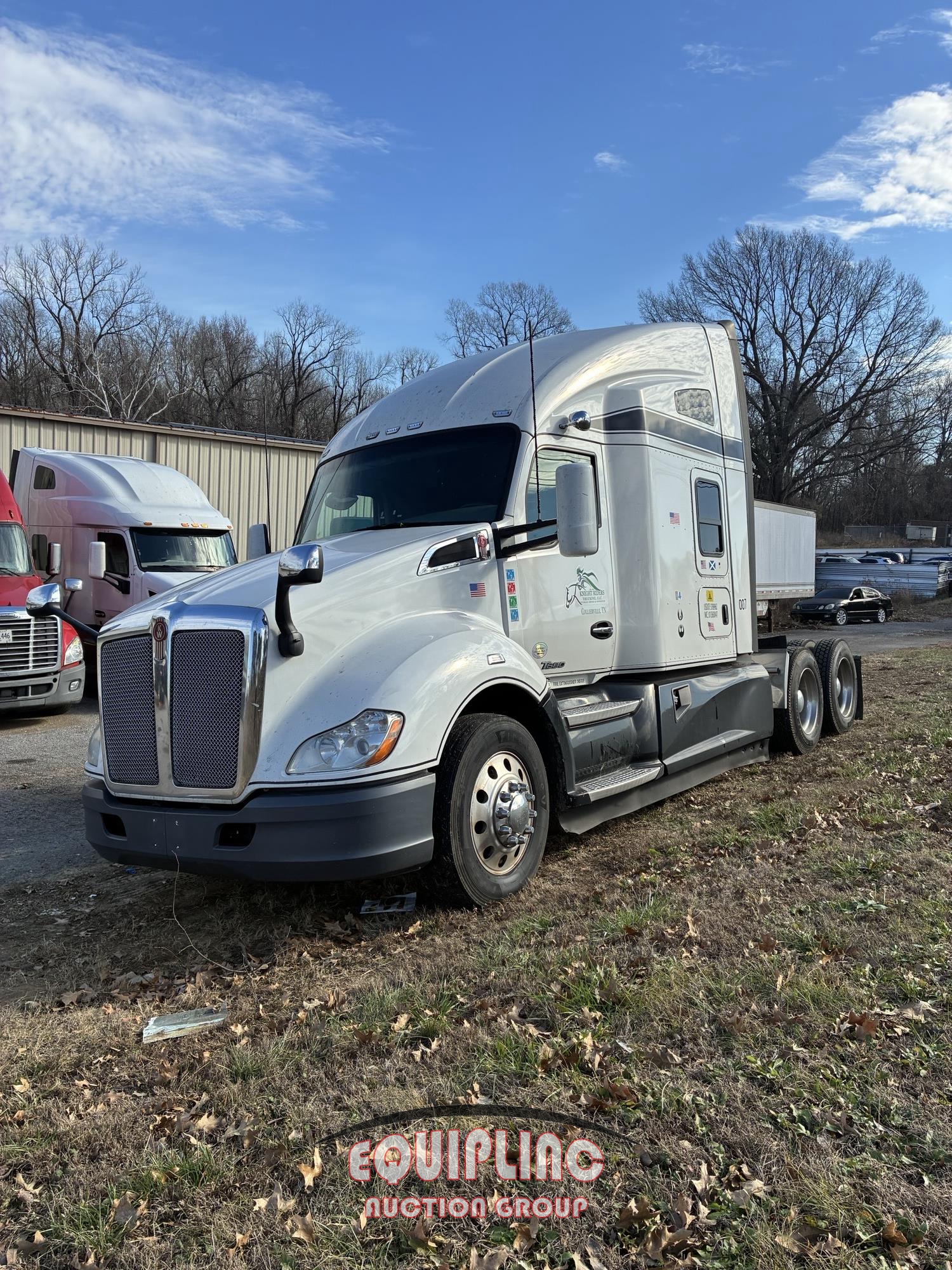 2019 KENWORTH T680 6X4 T/A SLEEPER TRUCK TRACTOR (A59910)
