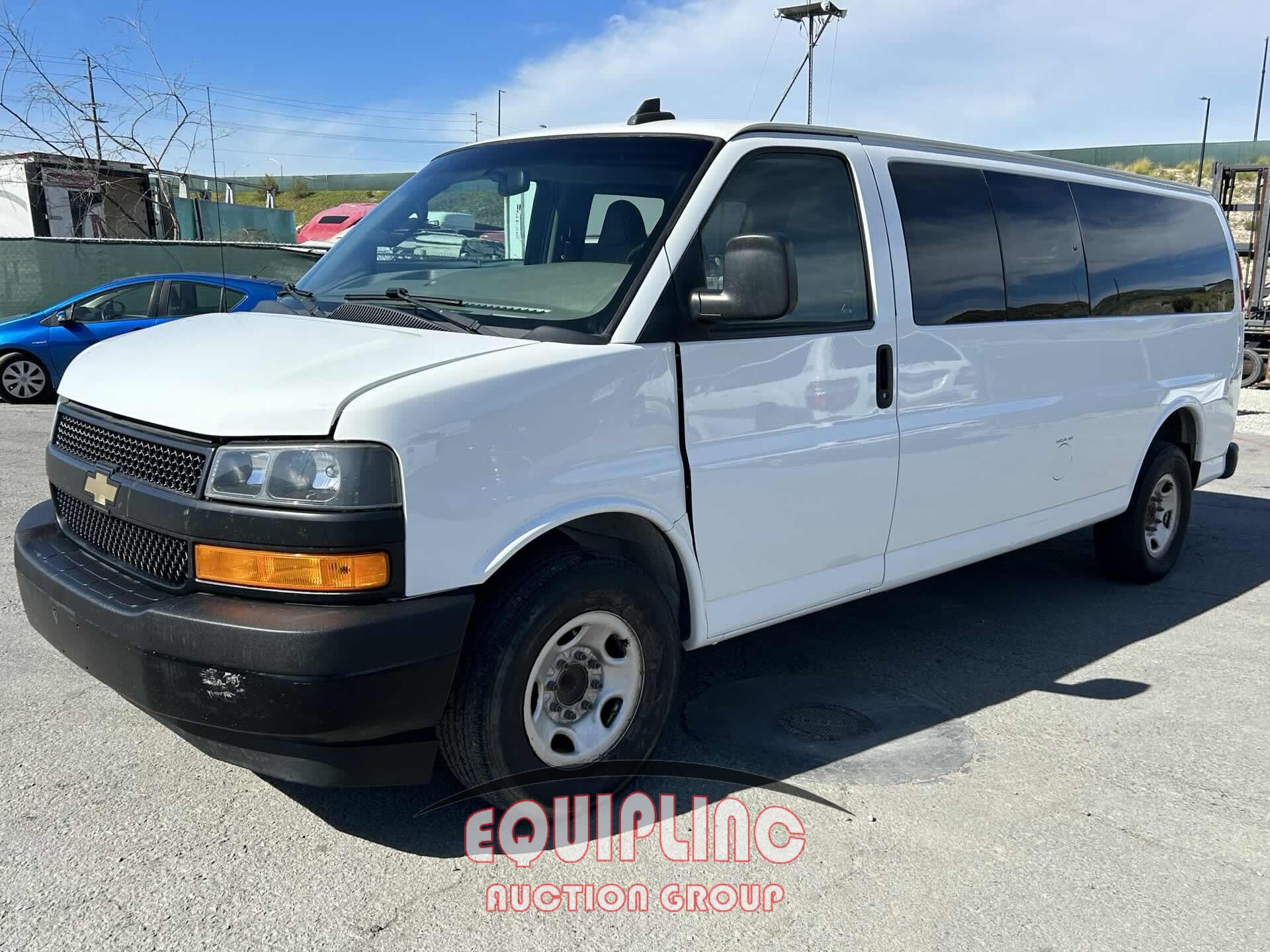 2019 CHEVROLET EXPRESS 3500 PASSENGER VAN (A59912)