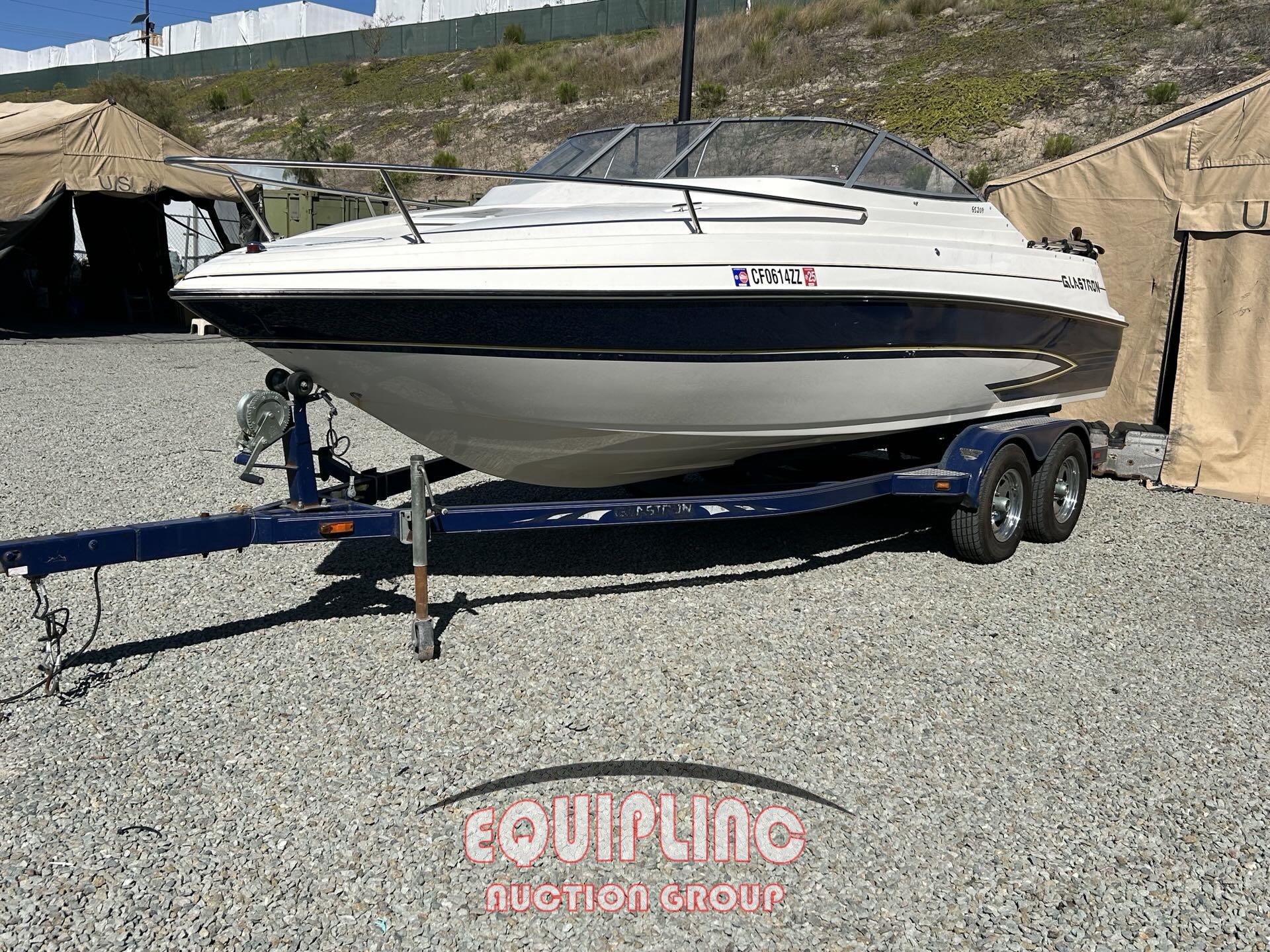 2006 GLASTRON GS209 50TH ANIVERSARY EDITION CUDDY CABIN BOAT (A56129)