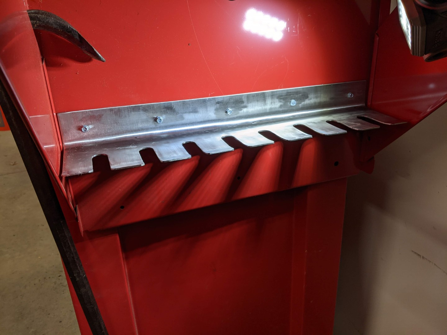 Tool Hanger bracket (4) (Large).jpg