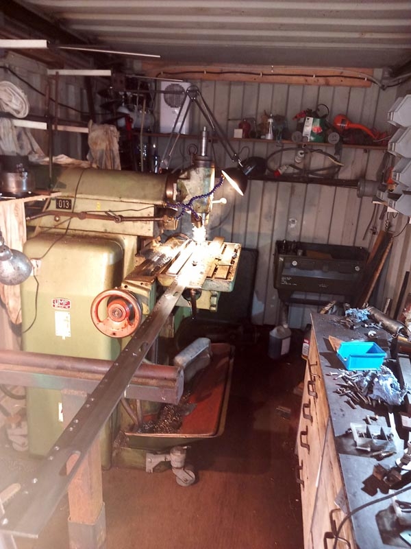 toothbar on milling machine.jpg