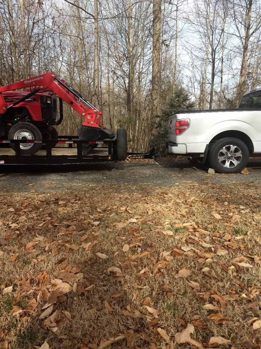 tractor trailer truck.jpg