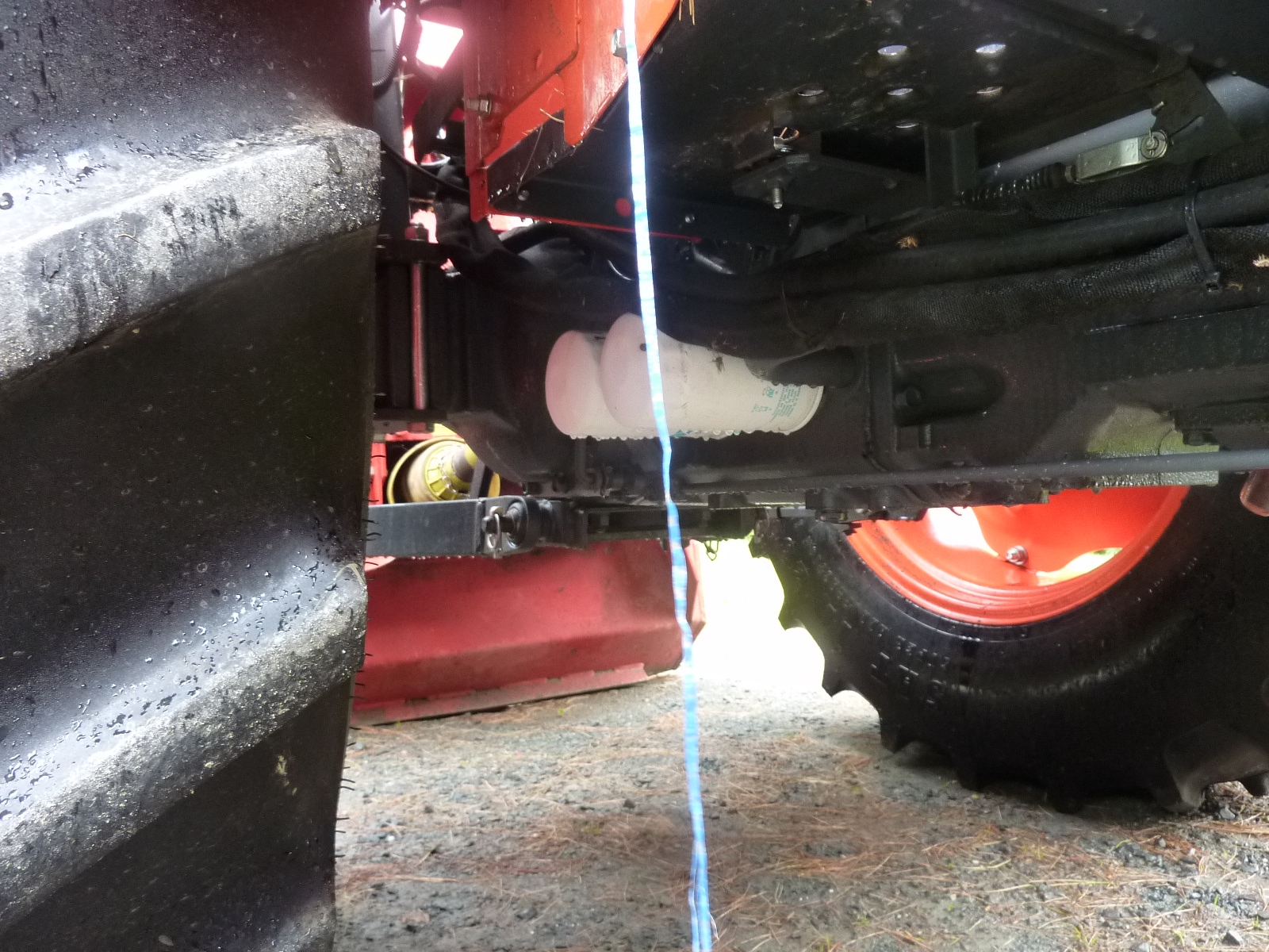 UnderArmor1.JPG UnderArmor1.JPG