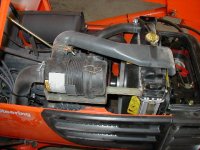 10-31243-B2710aircleaner.JPG