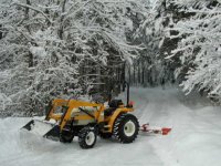 35-31831-Tractor.jpg