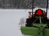362168-heavy snow.jpg