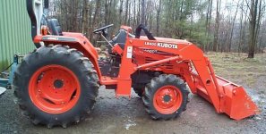 2-133712-S_tractorl3000.jpg